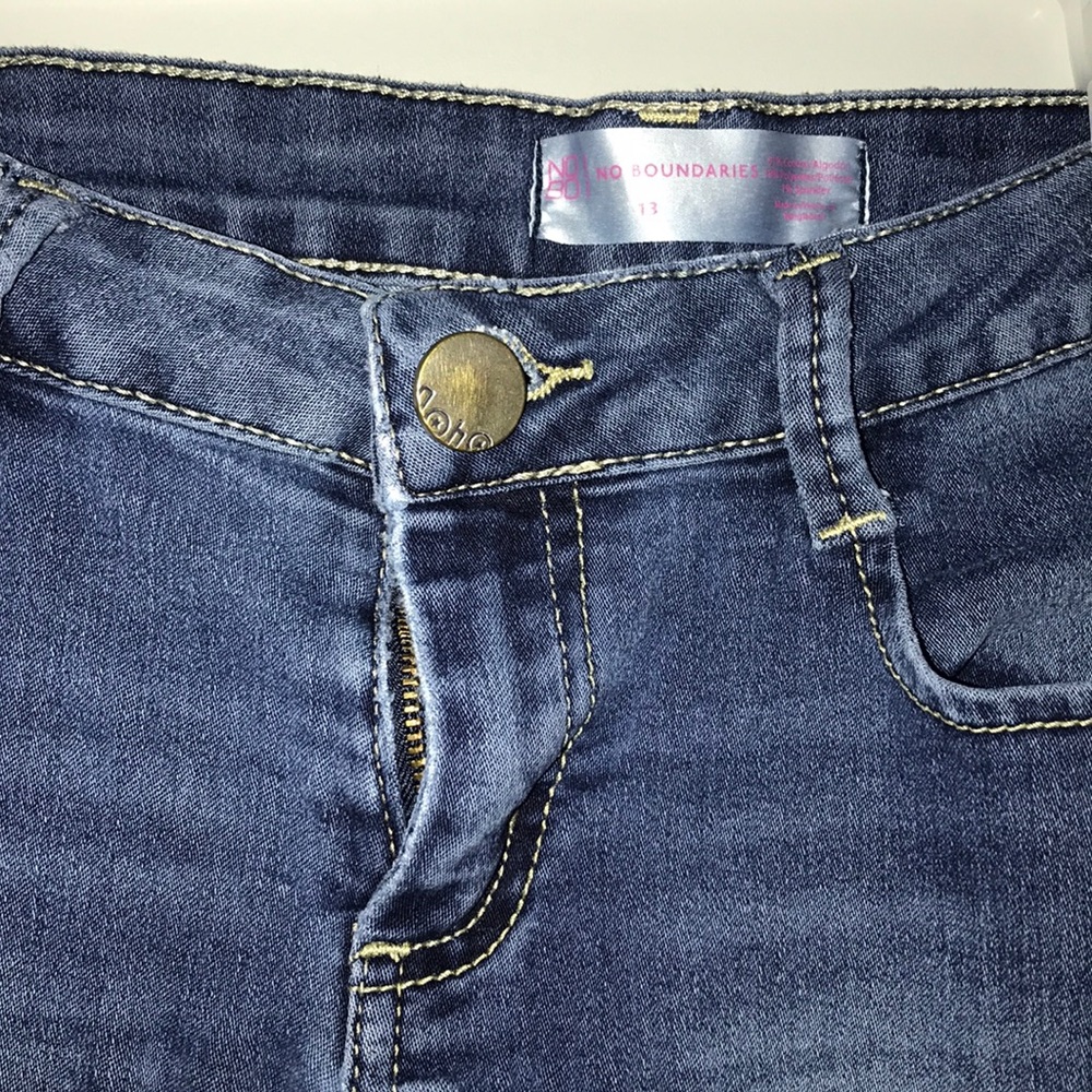 Jeans - Picture 2 of 4